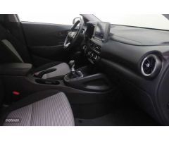 Hyundai Kona 1.0 TGDI Klass 4x2 de 2021 con 29.192 Km por 17.500 EUR. en Girona