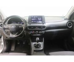 Hyundai Kona 1.0 TGDI Klass 4x2 de 2021 con 29.192 Km por 17.500 EUR. en Girona