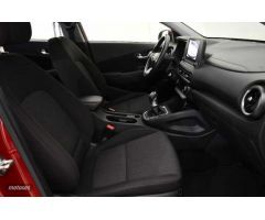 Hyundai Kona 1.0 TGDI 48V Maxx 4x2 de 2021 con 38.513 Km por 17.500 EUR. en Girona