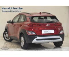 Hyundai Kona 1.0 TGDI 48V Maxx 4x2 de 2022 con 15.722 Km por 18.900 EUR. en Girona