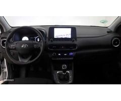 Hyundai Kona 1.0 TGDI Maxx 4x2 de 2023 con 10.068 Km por 18.990 EUR. en Girona