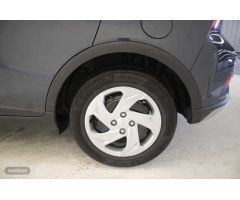 Hyundai Bayon 1.2 MPI Klass de 2024 con 15.503 Km por 17.900 EUR. en Girona