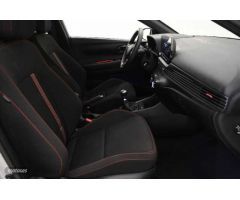 Hyundai i20 1.2 MPI N Line de 2024 con 9.344 Km por 20.900 EUR. en Girona