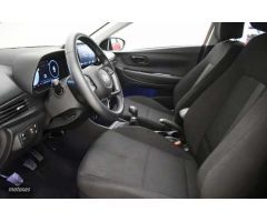 Hyundai i20 1.2 MPI Klass de 2024 con 6.635 Km por 17.900 EUR. en Girona