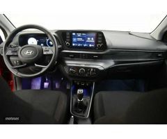 Hyundai i20 1.2 MPI Klass de 2024 con 6.635 Km por 17.900 EUR. en Girona