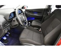 Hyundai Bayon 1.2 MPI Maxx de 2024 con 17.321 Km por 17.200 EUR. en Girona