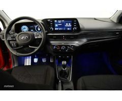 Hyundai Bayon 1.2 MPI Maxx de 2024 con 17.321 Km por 17.200 EUR. en Girona