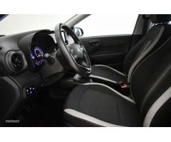 Hyundai i10 1.0 MPI Klass de 2021 con 20.939 Km por 12.900 EUR. en Girona