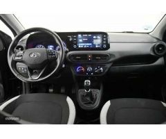 Hyundai i10 1.0 MPI Klass de 2021 con 20.939 Km por 12.900 EUR. en Girona