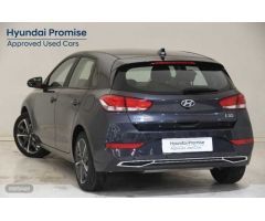 Hyundai i30 1.5 DPI Klass SLX 110 de 2024 con 17.523 Km por 18.900 EUR. en Girona