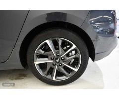 Hyundai i30 1.5 DPI Klass SLX 110 de 2024 con 17.523 Km por 18.900 EUR. en Girona