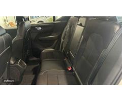 Volvo XC40 XC40 T3 Business Plus Automatico de 2019 con 137.062 Km por 20.500 EUR. en Barcelona