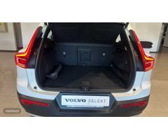 Volvo XC40 XC40 T3 Business Plus Automatico de 2019 con 137.062 Km por 20.500 EUR. en Barcelona