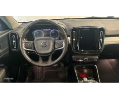 Volvo XC40 XC40 T3 Business Plus Automatico de 2019 con 137.062 Km por 20.500 EUR. en Barcelona