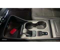 Volvo XC40 XC40 T3 Business Plus Automatico de 2019 con 137.062 Km por 20.500 EUR. en Barcelona