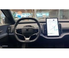Volvo EX30 SINGLE MOTOR EXTEND RANGE PLUS 272 CV de 2024 con 15.207 Km por 33.700 EUR. en A Coruna