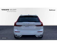 Volvo XC 60 2.0 T6 RECHARGE PLUS DARK AUTO 4WD 350 5P de 2023 con 18.322 Km por 49.900 EUR. en Madri