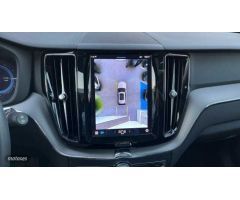 Volvo XC 60 2.0 T6 RECHARGE PLUS DARK AUTO 4WD 350 5P de 2023 con 18.322 Km por 49.900 EUR. en Madri