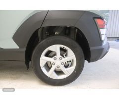 Hyundai Kona 1.0 TGDi Maxx 4x2 88 kW (120 CV) de 2024 con 11.787 Km por 22.900 EUR. en MADRID