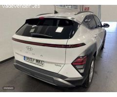 Hyundai Kona 1.0 TGDI 48V Tecno 4X2 de 2023 con 10.260 Km por 26.900 EUR. en Madrid