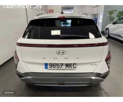 Hyundai Kona 1.0 TGDI 48V Tecno 4X2 de 2023 con 10.260 Km por 26.900 EUR. en Madrid