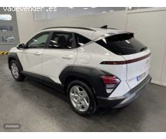 Hyundai Kona 1.0 TGDI 48V Tecno 4X2 de 2023 con 10.260 Km por 26.900 EUR. en Madrid