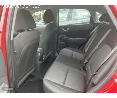 Hyundai Kona 1.6 GDI HEV Maxx DCT de 2023 con 9.880 Km por 25.500 EUR. en Madrid