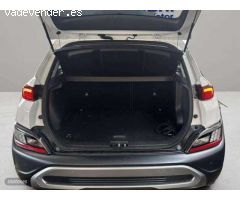 Hyundai Kona 1.6 GDI HEV Style Sky Lime DCT de 2022 con 39.000 Km por 23.990 EUR. en Madrid