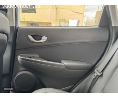 Hyundai Kona 1.6 GDI HEV Style Sky Lime DCT de 2022 con 39.000 Km por 23.990 EUR. en Madrid