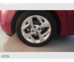 Hyundai i10 1.0 Klass de 2021 con 28.000 Km por 13.500 EUR. en Madrid