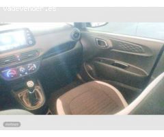 Hyundai i10 1.0 Klass de 2021 con 28.000 Km por 13.500 EUR. en Madrid