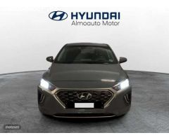 Hyundai Ioniq 1.6 GDI HEV Tecno DCT de 2021 con 85.700 Km por 19.900 EUR. en Madrid
