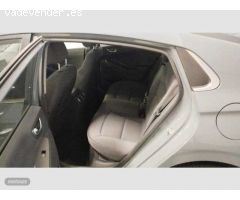 Hyundai Ioniq 1.6 GDI HEV Tecno DCT de 2021 con 85.700 Km por 19.900 EUR. en Madrid