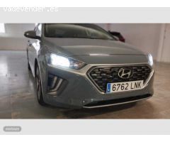 Hyundai Ioniq 1.6 GDI HEV Tecno DCT de 2021 con 85.700 Km por 19.900 EUR. en Madrid