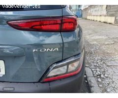 Hyundai Kona 1.0 TGDI Maxx 4X2 DCT de 2022 con 79.568 Km por 21.900 EUR. en Madrid
