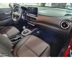 Hyundai Kona 1.0 TGDI 48V Tecno 4X2 de 2021 con 22.000 Km por 21.900 EUR. en Madrid