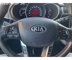 Kia Rio 1.2i 84cv (GPS+CAMARA TRAS) de 2015 con 150.000 Km por 6.950 EUR. en Madrid