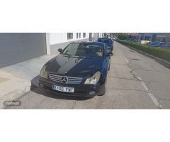 Mercedes Clase CLS 300 de 2007 con 396.910 Km por 15.000 EUR. en Malaga