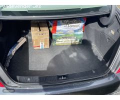 Mercedes Clase C C 180 Berlina de 2011 con 155.000 Km por 9.000 EUR. en Salamanca