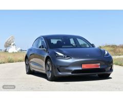 Tesla Model 3 Gran Autonomia AWD de 2019 con 78.002 Km por 25.350 EUR. en Madrid