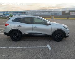 Renault Kadjar Zen de 2019 con 51.000 Km por 18.500 EUR. en Valladolid