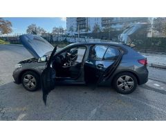 BMW Serie 1 116 de 2021 con 130.000 Km por 18.199 EUR. en Barcelona