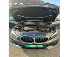 BMW Serie 1 116 de 2021 con 130.000 Km por 18.199 EUR. en Barcelona