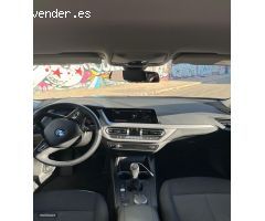 BMW Serie 1 116 de 2021 con 130.000 Km por 18.199 EUR. en Barcelona