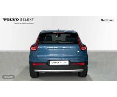Volvo XC40 Recharge Plus, T4 plug-in hybrid, El?ctrico/Gasolina, Bright de 2023 con 17.291 Km por 40