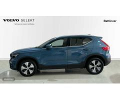 Volvo XC40 Recharge Plus, T4 plug-in hybrid, El?ctrico/Gasolina, Bright de 2023 con 17.291 Km por 40