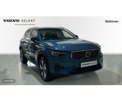 Volvo XC40 Recharge Plus, T4 plug-in hybrid, El?ctrico/Gasolina, Bright de 2023 con 17.291 Km por 40