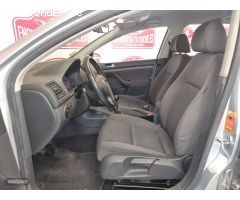 Volkswagen Golf 1.6 i de 2007 con 132.651 Km por 6.990 EUR. en Tarragona