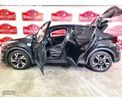 Toyota C-HR 1.8 125H de 2022 con 43.500 Km por 24.900 EUR. en Tarragona