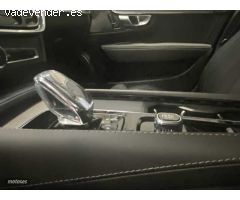 Volvo V 90 Plus, B4 AWD Mild Hybrid, Diesel, Bright de 2024 con 1 Km por 63.900 EUR. en Navarra